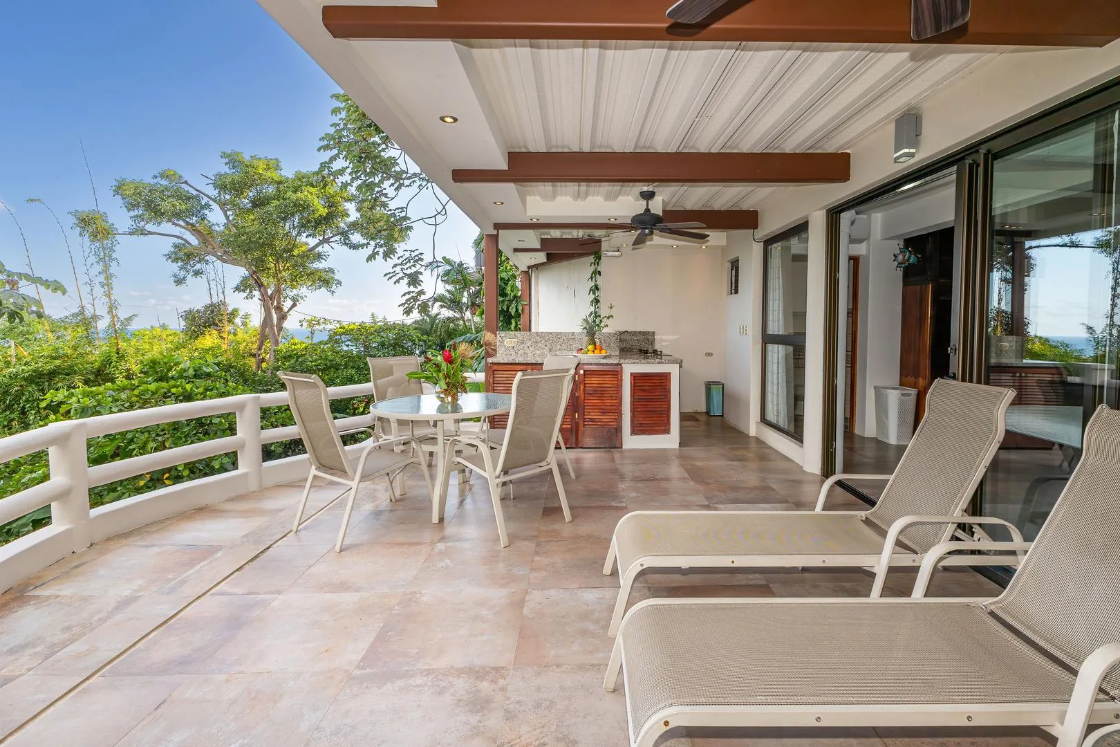 MA-06 — Ocean View Villa with Private Sky Suite