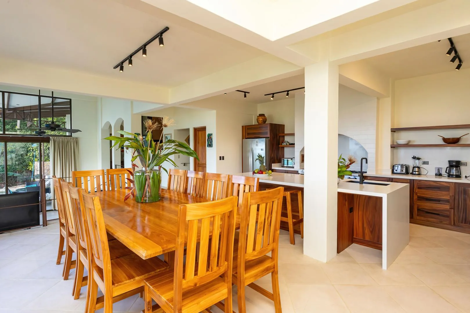 MA-06 — Ocean View Villa with Private Sky Suite