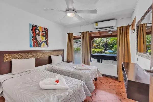 Casa Cortes Beachfront Villa