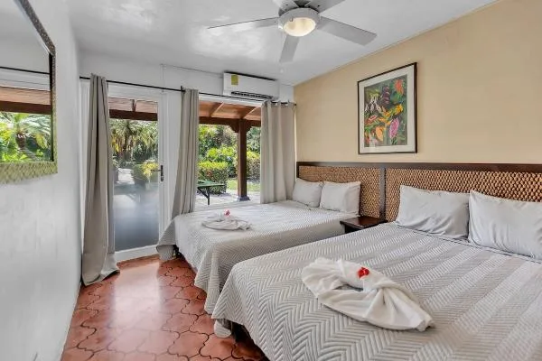 Casa Cortes Beachfront Villa
