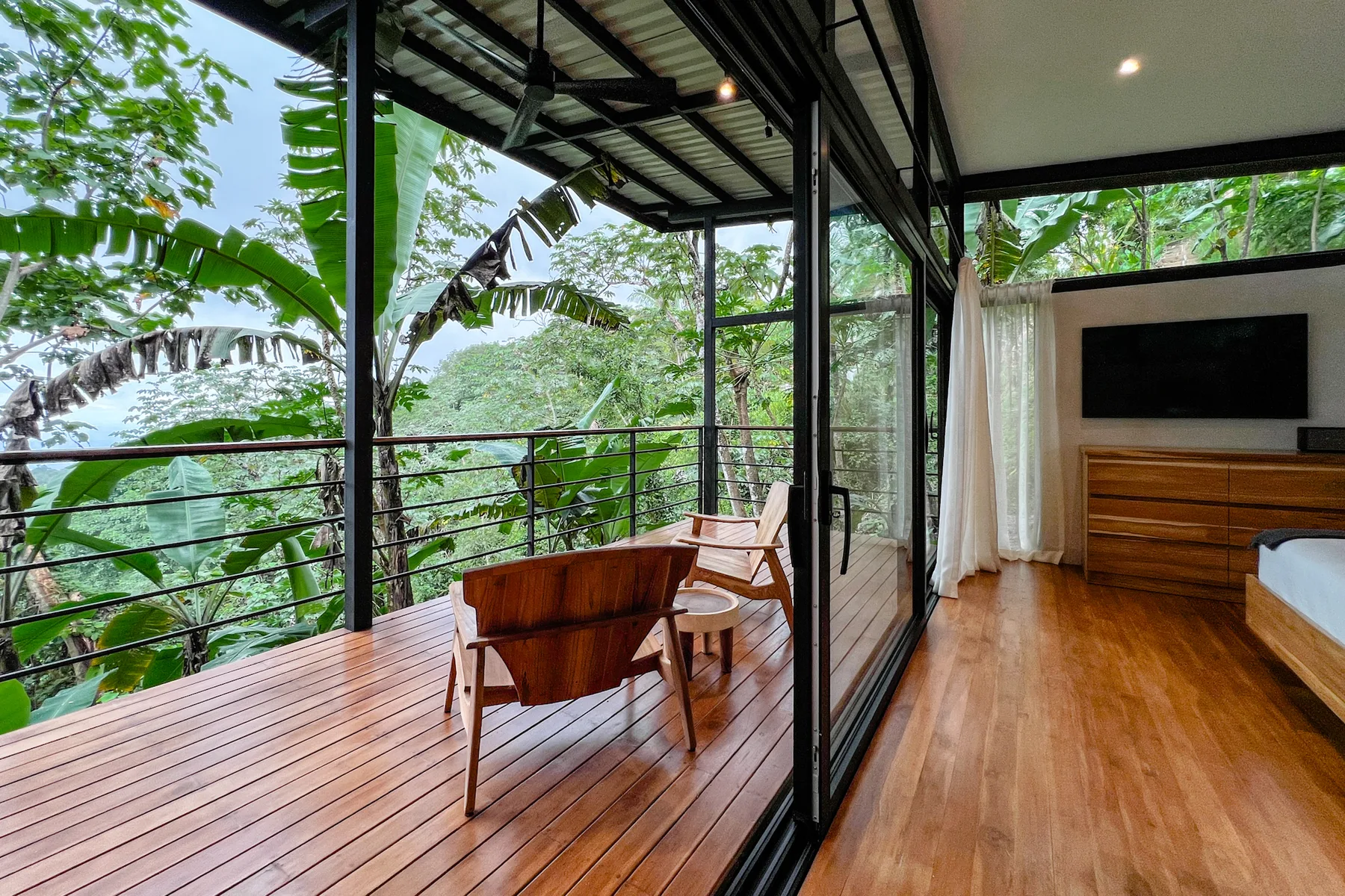 Villa Paloma, Santa Teresa