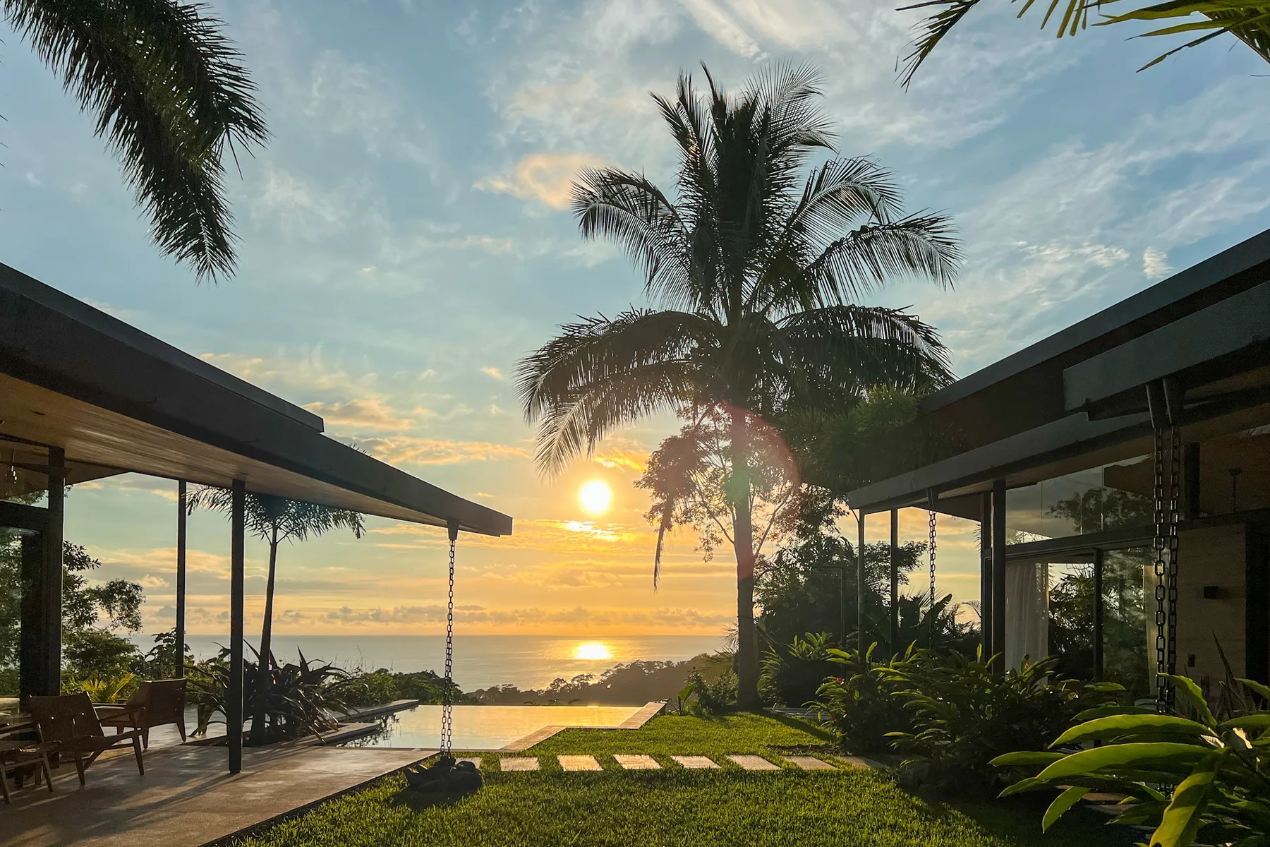 Villa Paloma, Santa Teresa