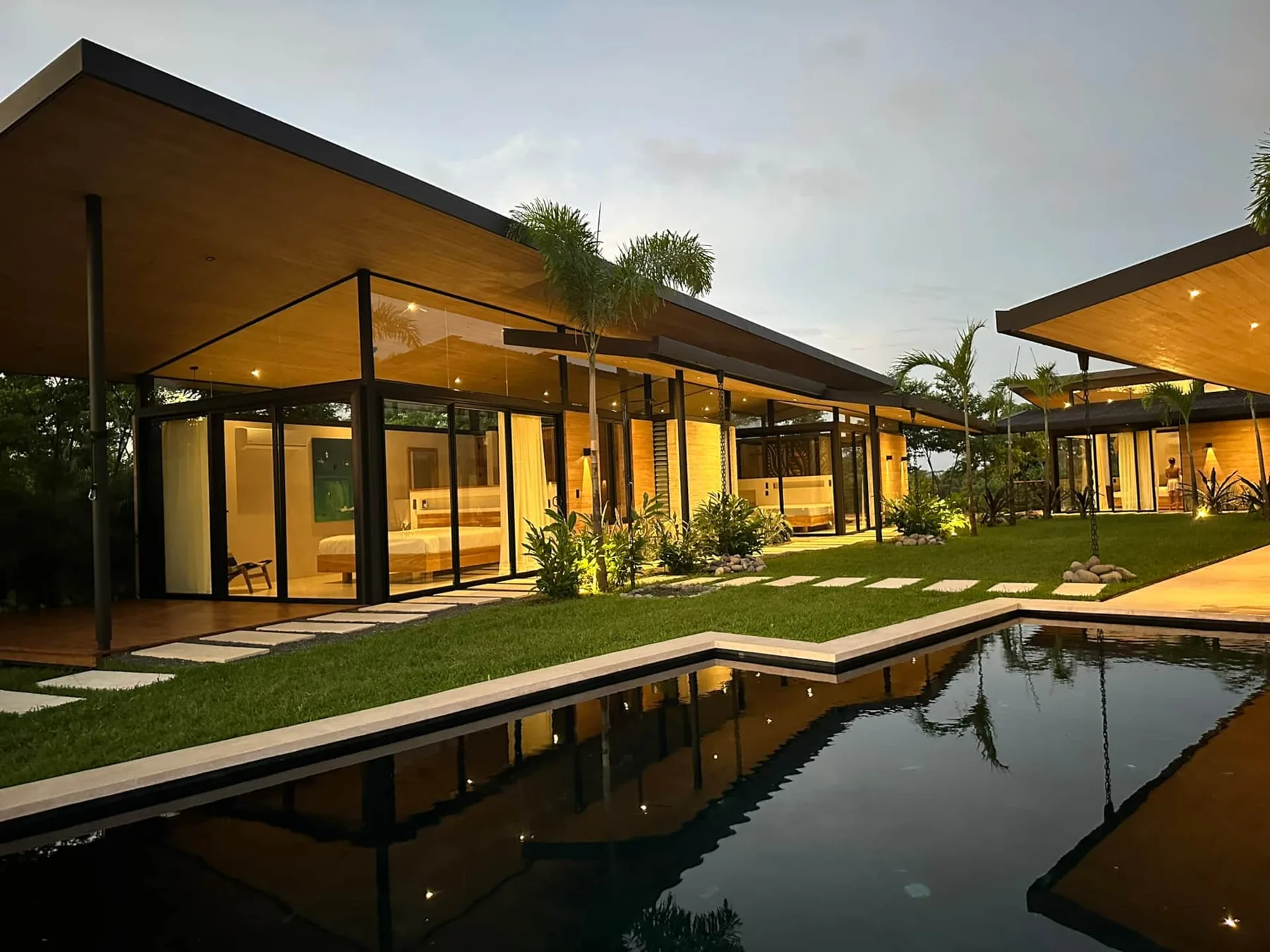 Villa Paloma, Santa Teresa