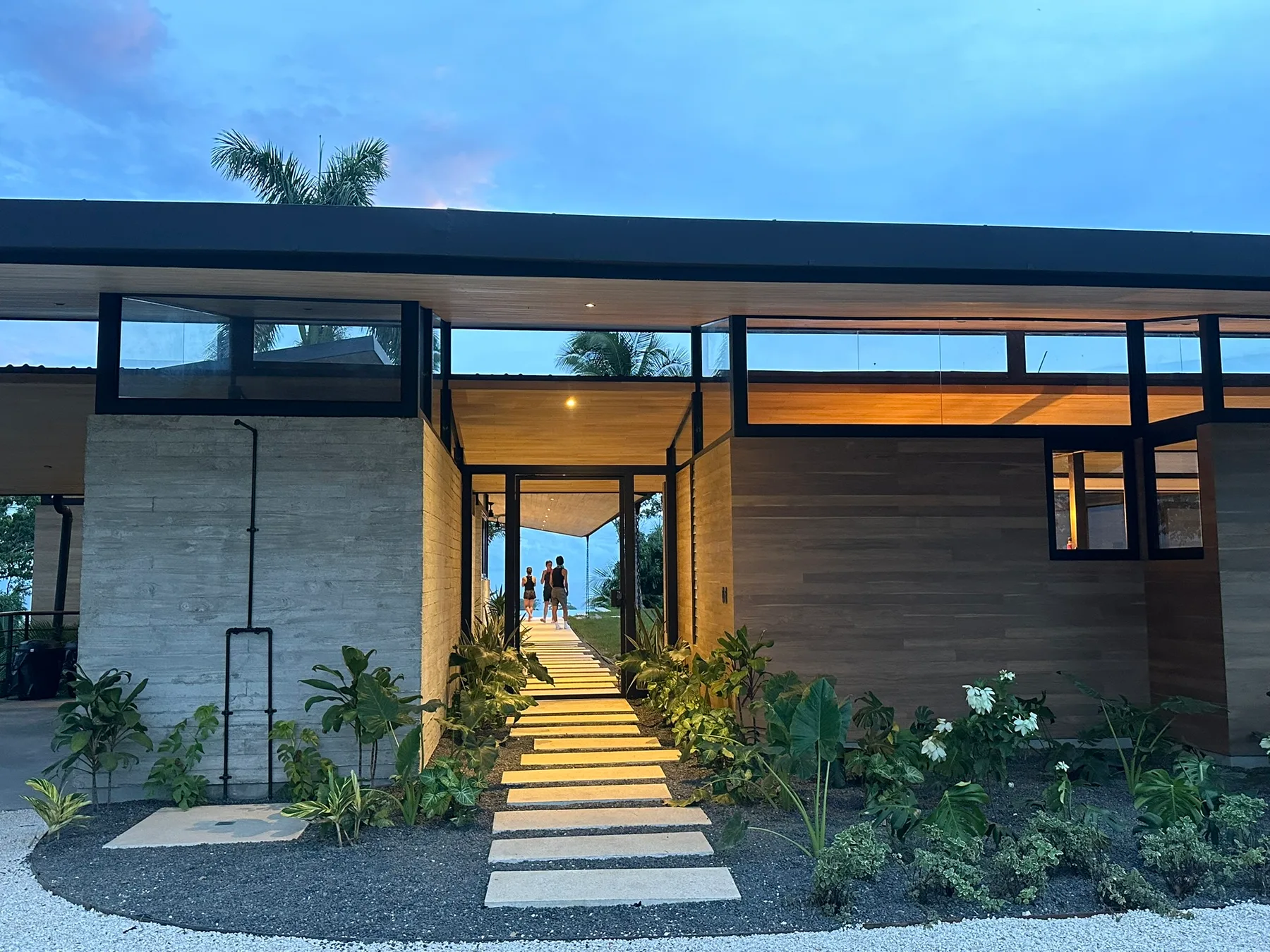 Villa Paloma, Santa Teresa