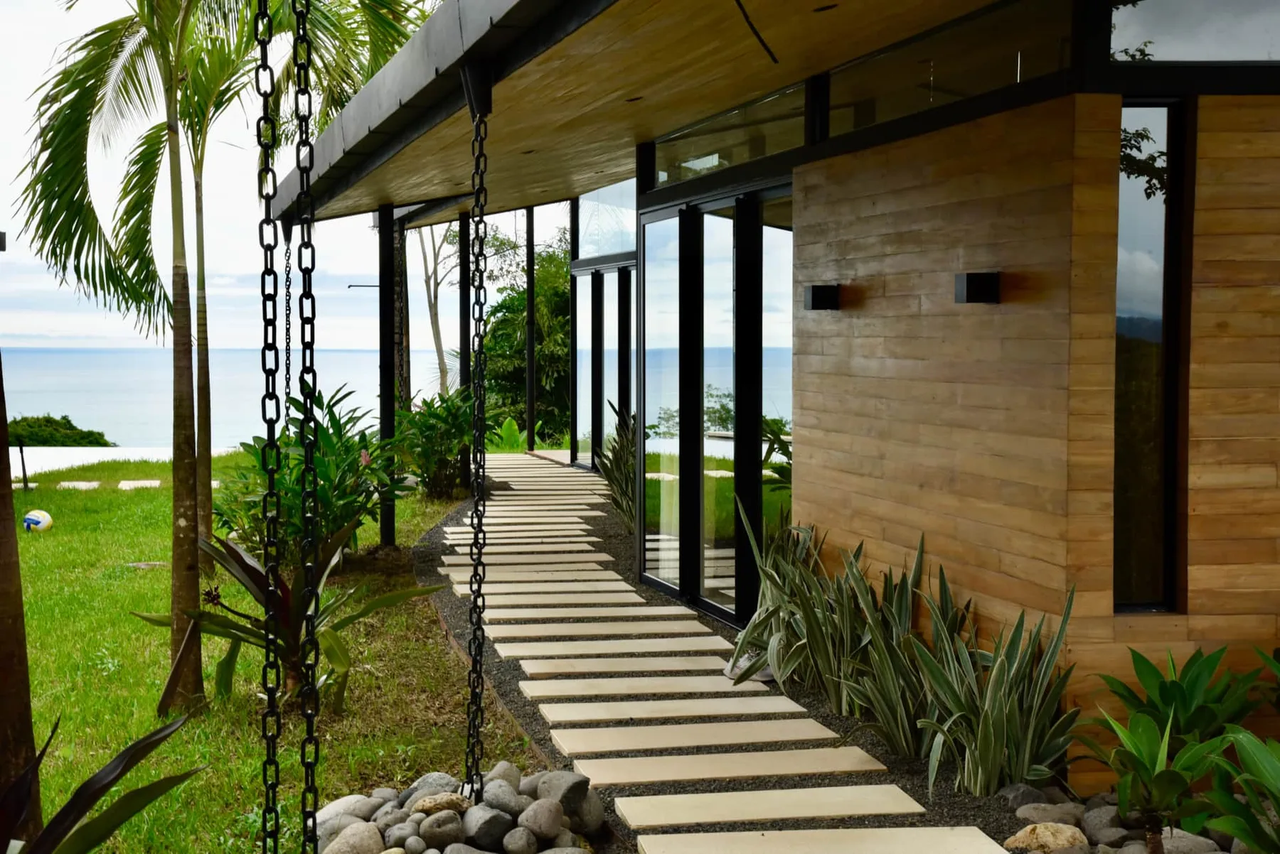 Villa Paloma, Santa Teresa