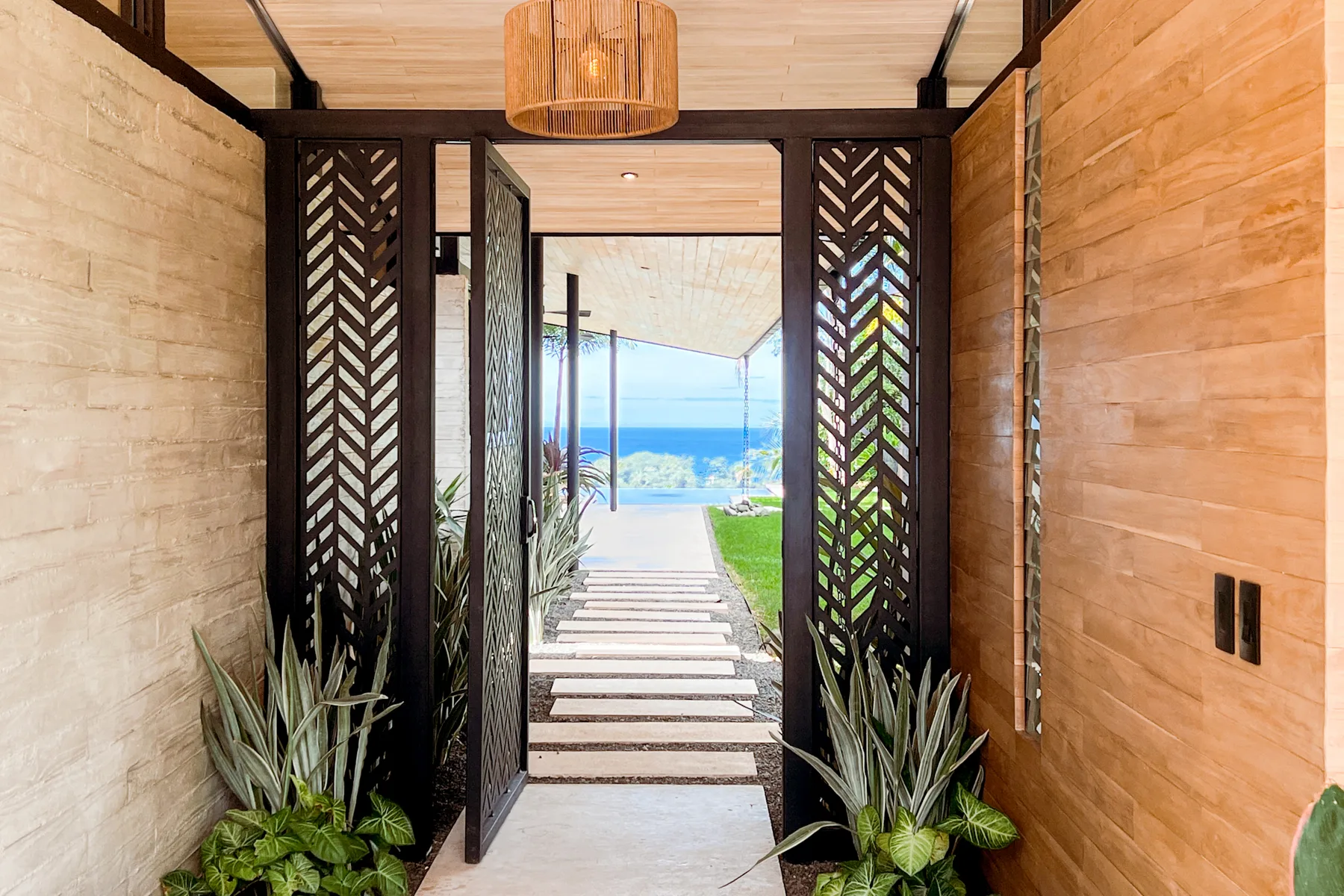 Villa Paloma, Santa Teresa