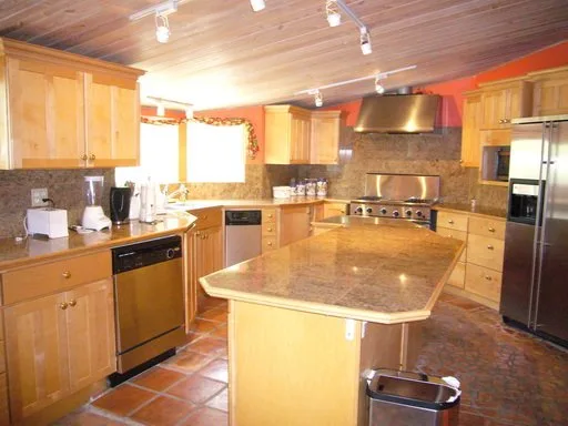 BH-06 — Bahamas Villa Rental in Nassau