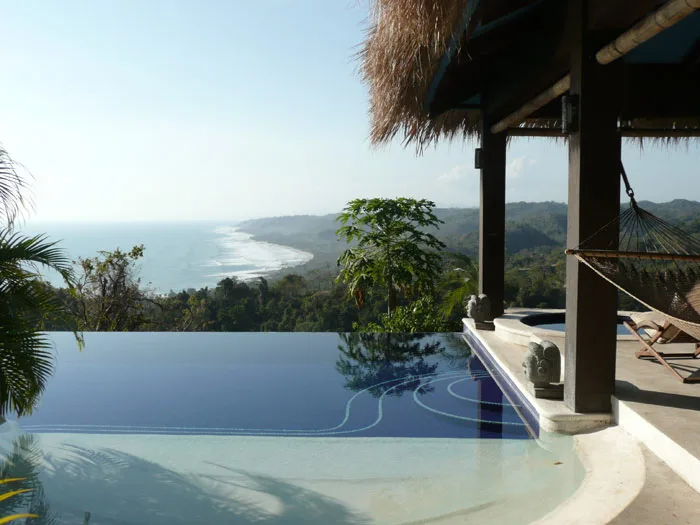 NI-07 — Mal Pais Beach House