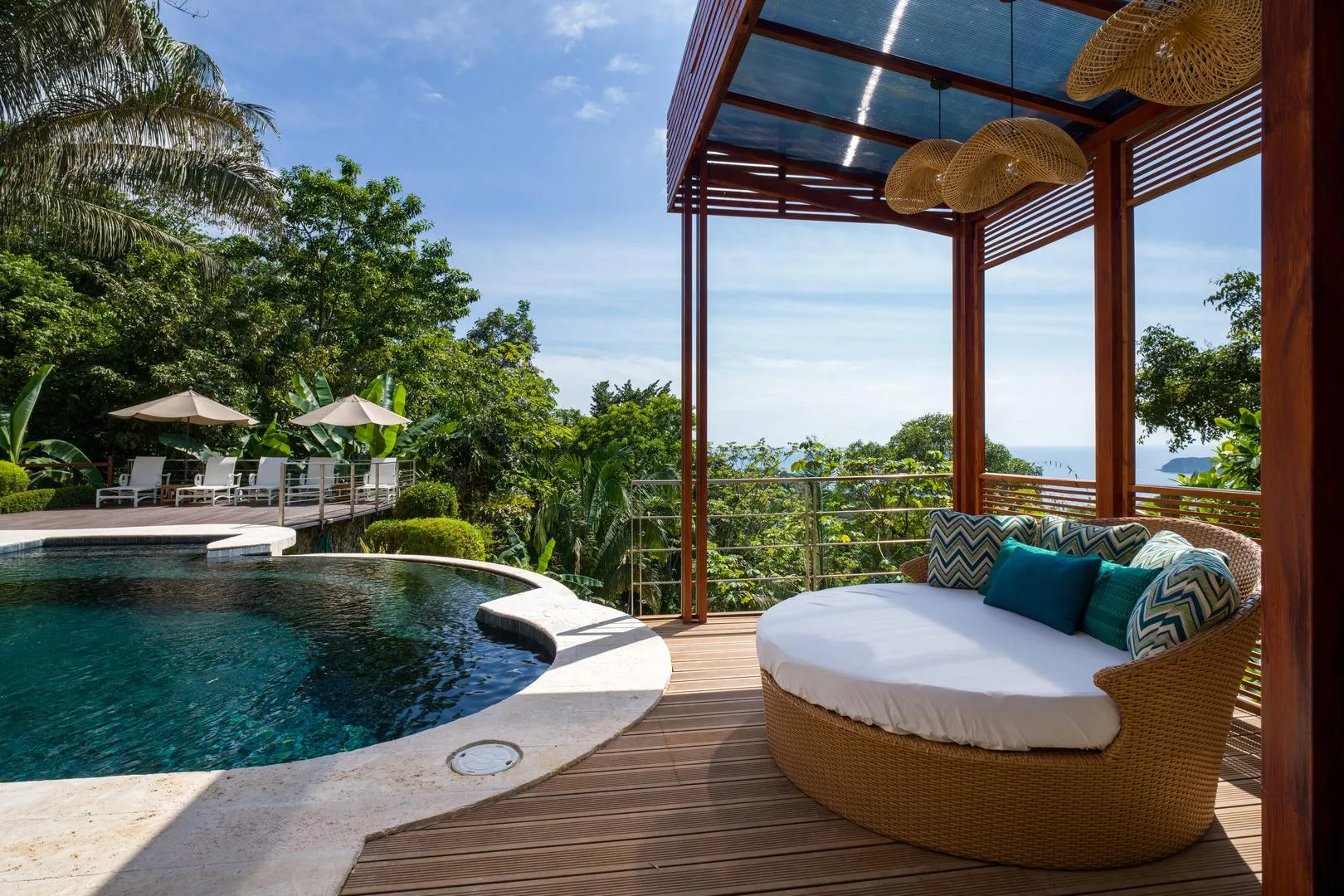 MA-21 — Costa Rica Family Vacation Luxury Villa in Manuel Antonio