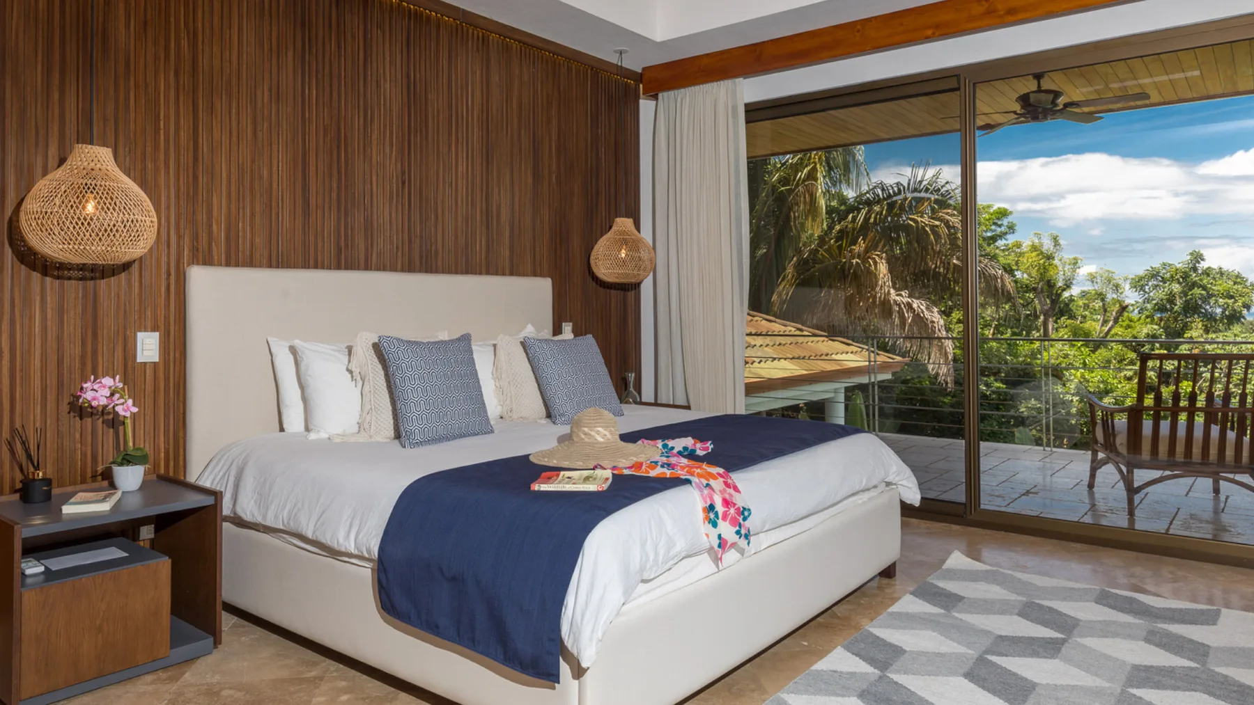 MA-21 — Costa Rica Family Vacation Luxury Villa in Manuel Antonio