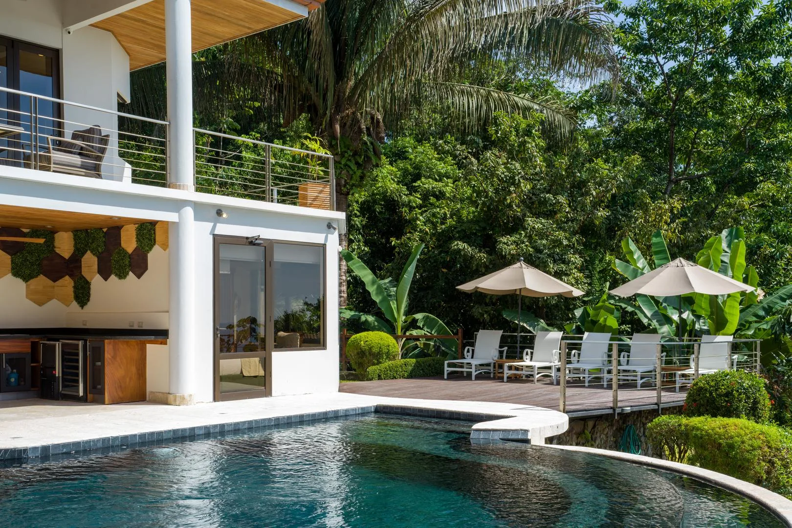MA-21 — Costa Rica Family Vacation Luxury Villa in Manuel Antonio