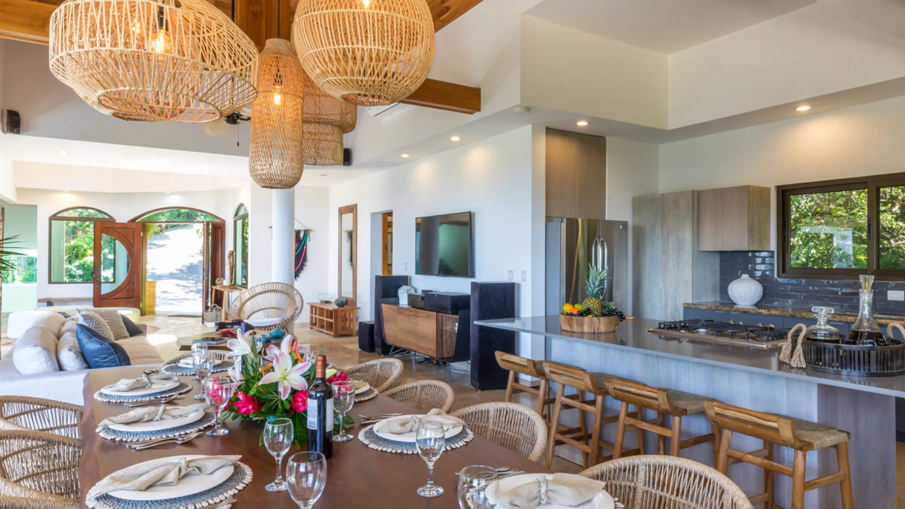 MA-21 — Costa Rica Family Vacation Luxury Villa in Manuel Antonio