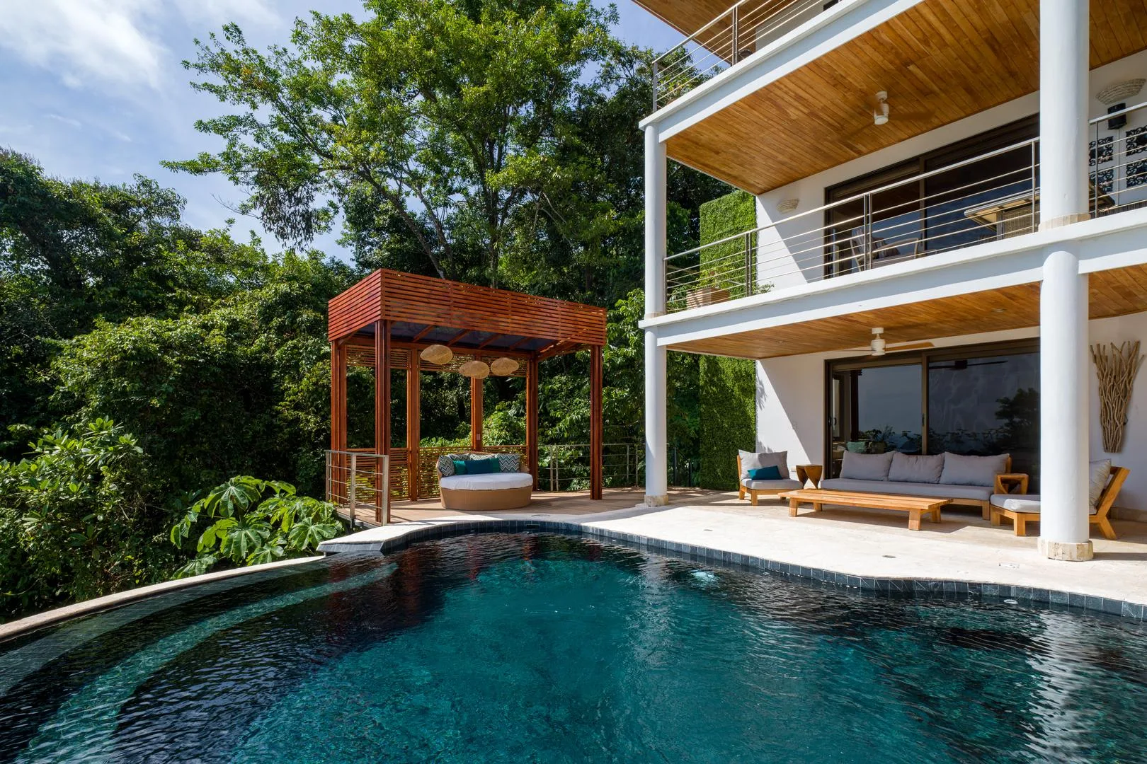MA-21 — Costa Rica Family Vacation Luxury Villa in Manuel Antonio