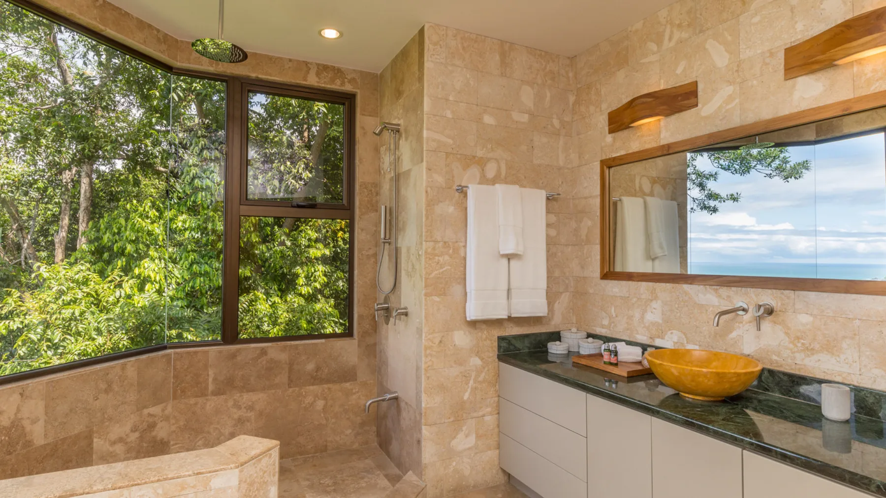 MA-21 — Costa Rica Family Vacation Luxury Villa in Manuel Antonio