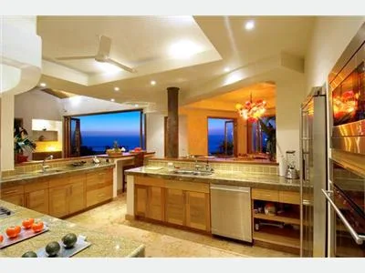 RZ-02 — Villa Overlooking Puerto Vallarta