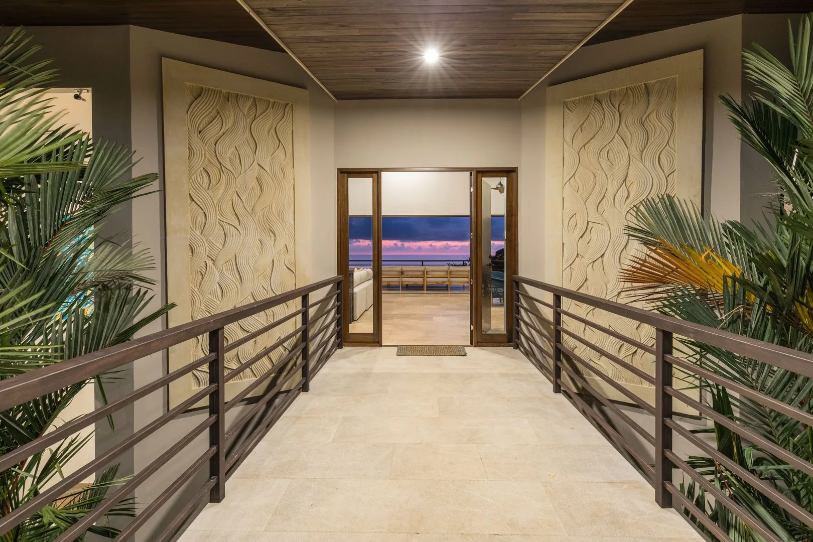 DO-02 — Casa Resol