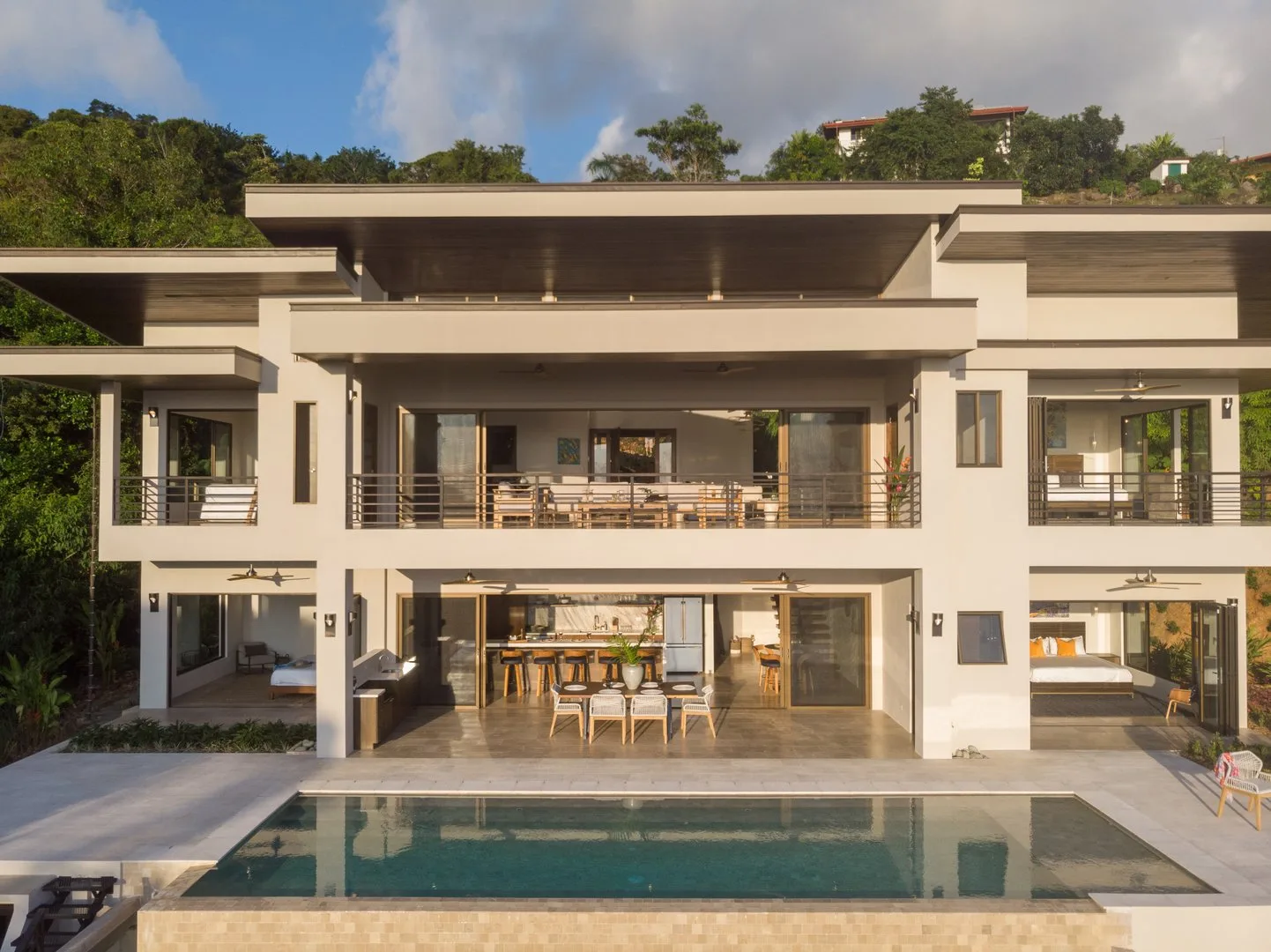 DO-02 — Casa Resol