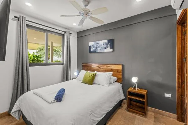 Blue Macaw Villas — full estate