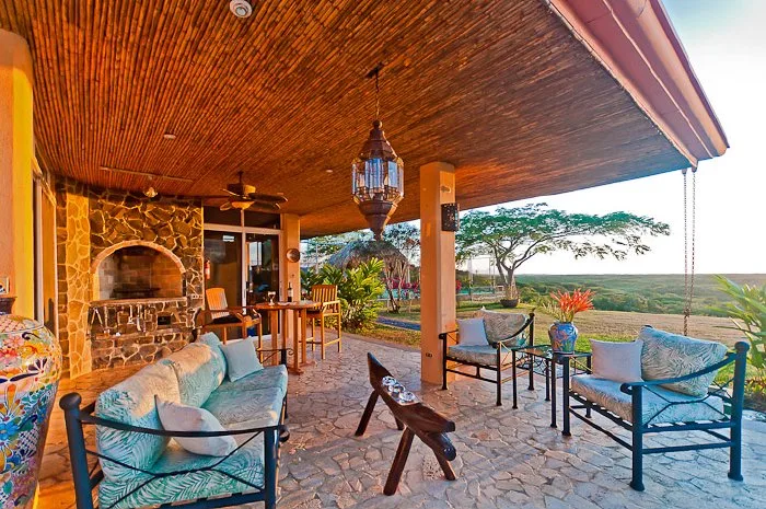 TA-09 — Tamarindo Private Rental Estate