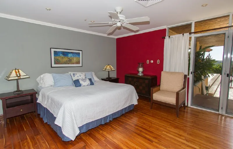 TA-09 — Tamarindo Private Rental Estate