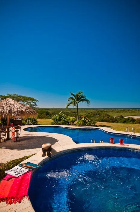 TA-09 — Tamarindo Private Rental Estate