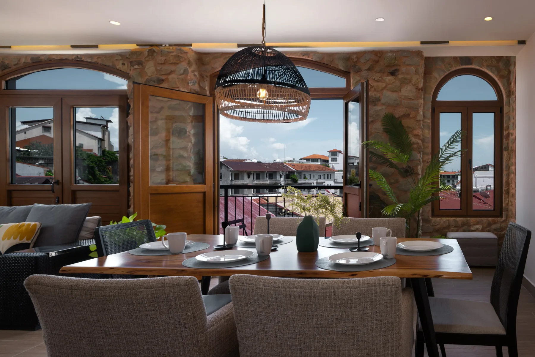 The Urban Condo by AcoModo @Casco Viejo