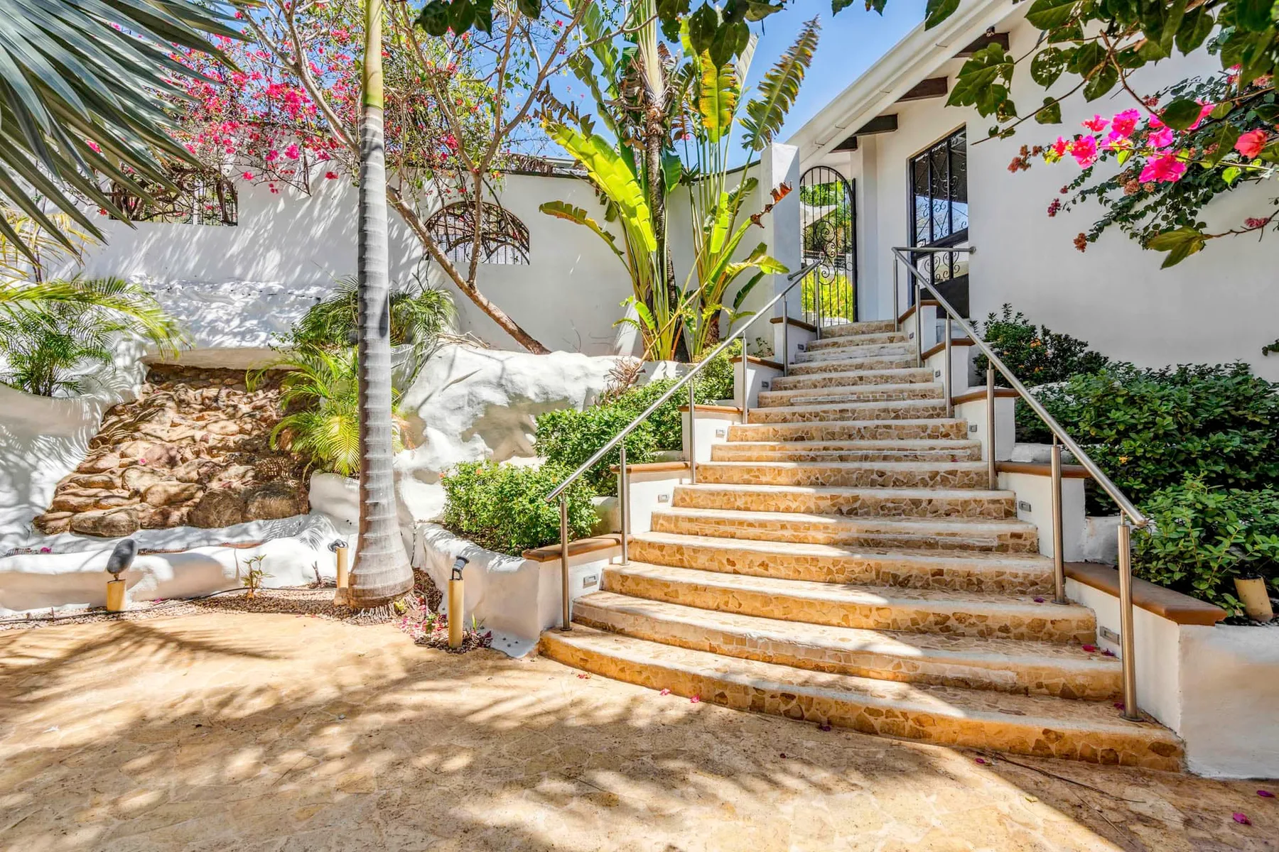 FL-31 — Vacation Villa in Playa Flamingo