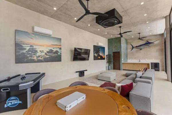 Aquarius Villa Sirena