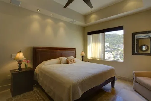 RZ-07 — Romantic Zone Beachfront Penthouse