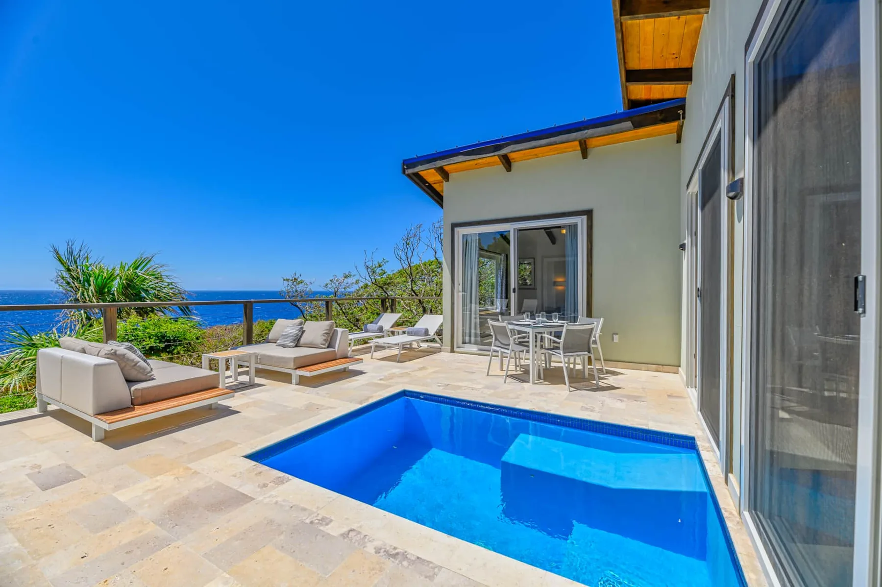 Villa Topaz Guest Villa
