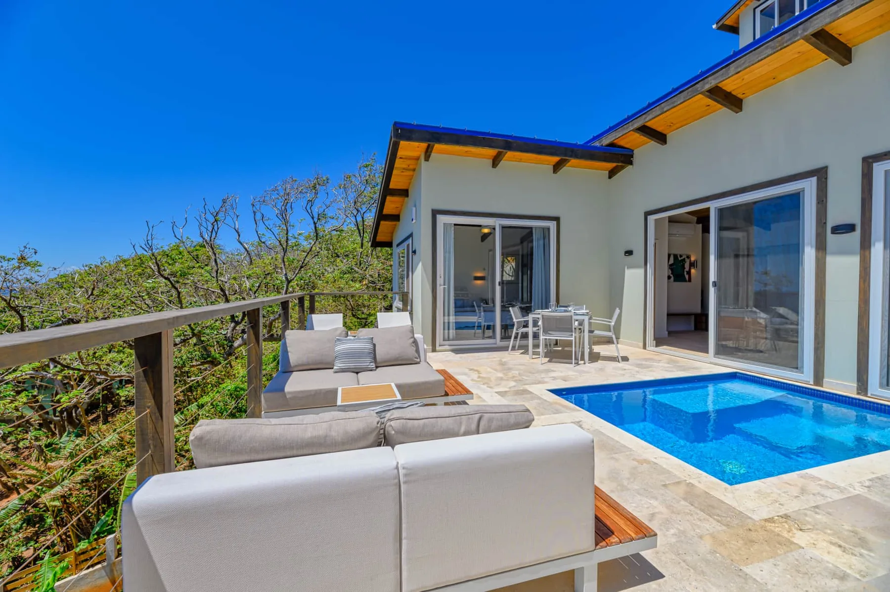 Villa Topaz Guest Villa