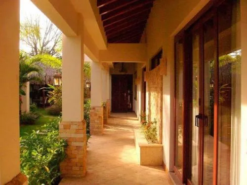 TA-10 — Tamarindo Beachfront Home
