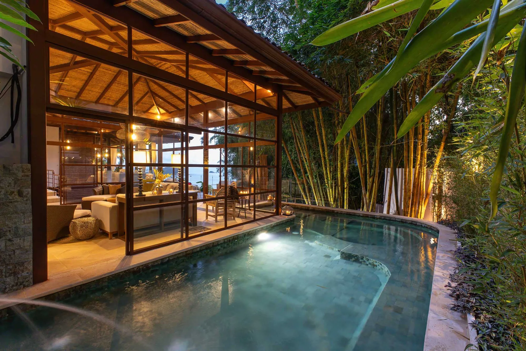 MA-04 — Casa Vista Azul