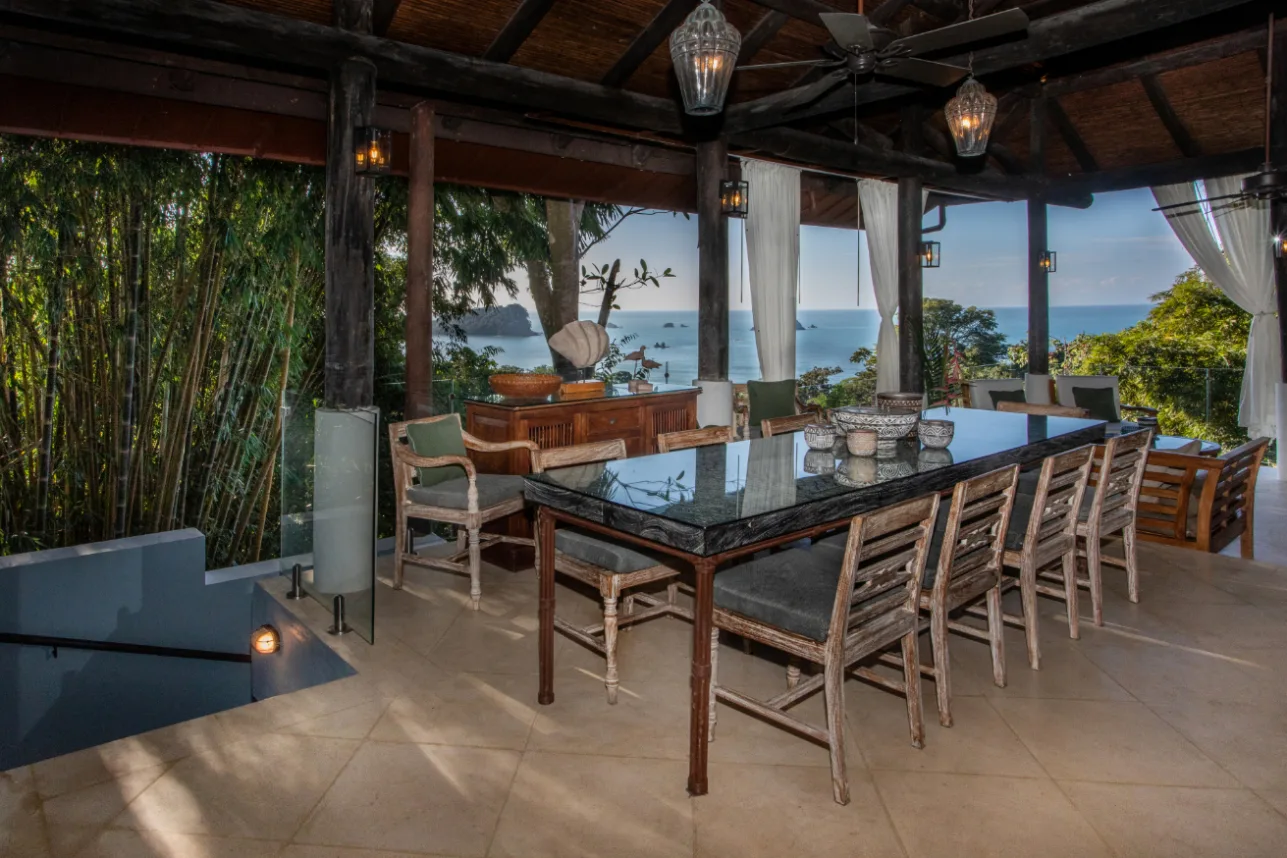 MA-04 — Casa Vista Azul