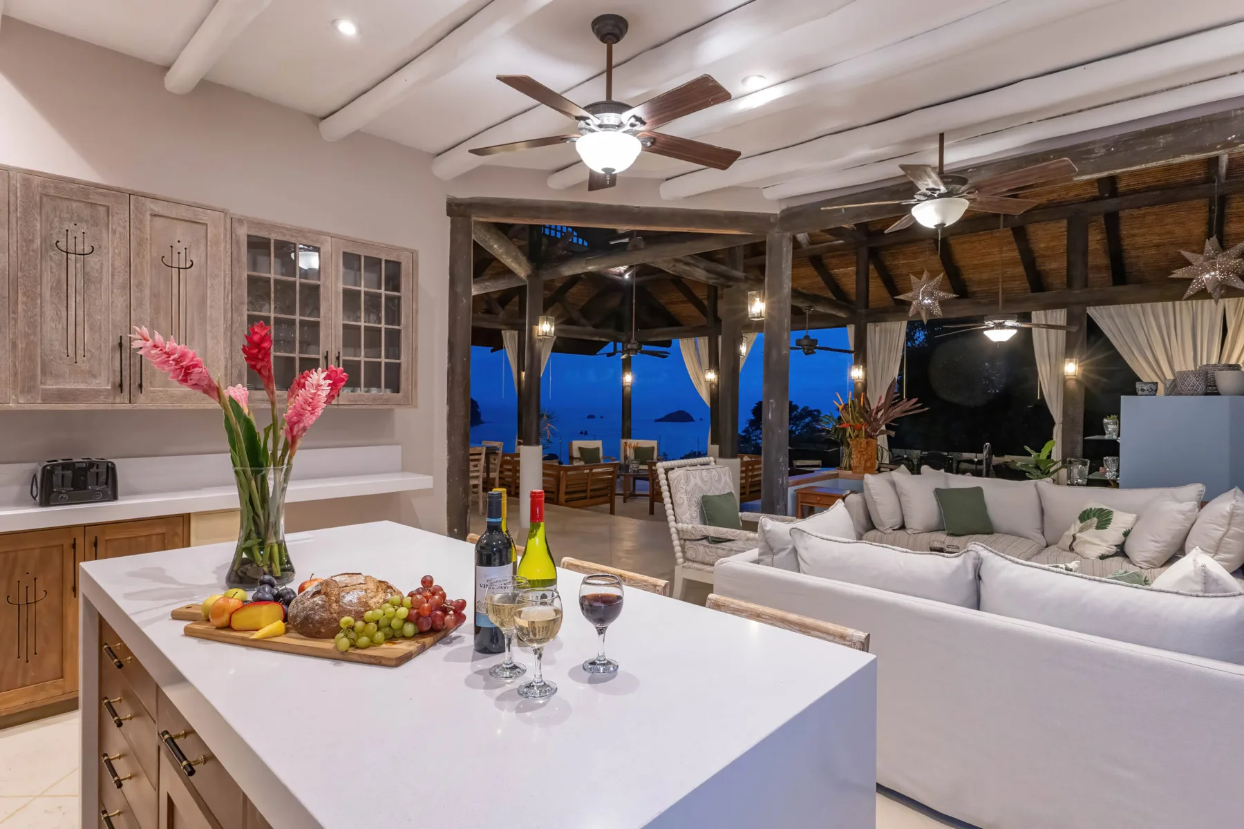 MA-04 — Casa Vista Azul