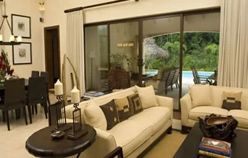 JA-06 — Jaco Home Rental With Swim Up Bar