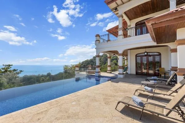 Casa Bisily