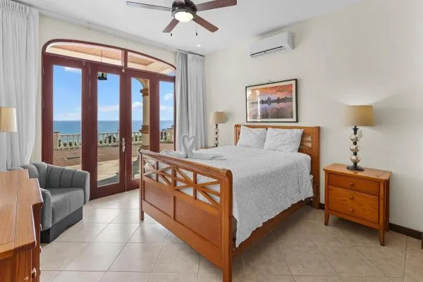 Casa Bisily