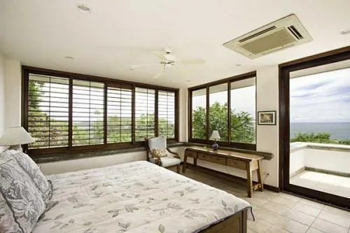 FL-42 — Playa Flamingo Beachfront Rental