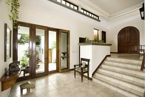 FL-42 — Playa Flamingo Beachfront Rental