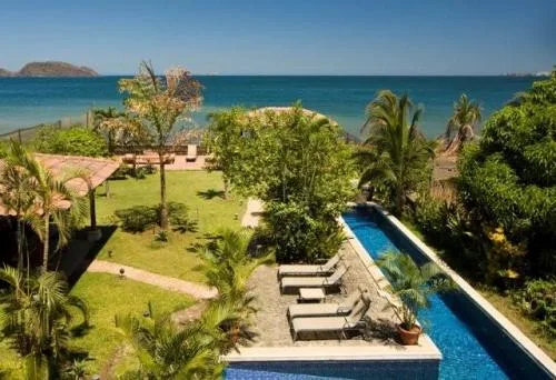 FL-47 — Family Rental With Large Private Lap Pool