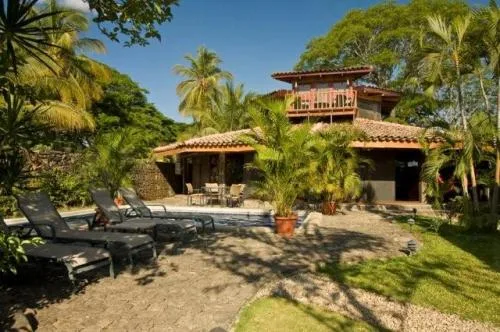 FL-47 — Family Rental With Large Private Lap Pool
