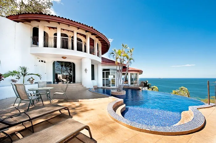 FL-37 — Playa Flamingo Ocean-View Villa