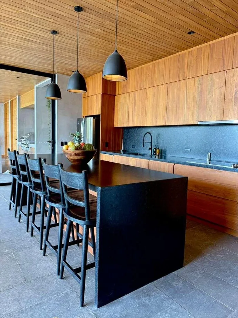 ST-01 — Oceane bleu - Brand New Villa in Santa Teresa