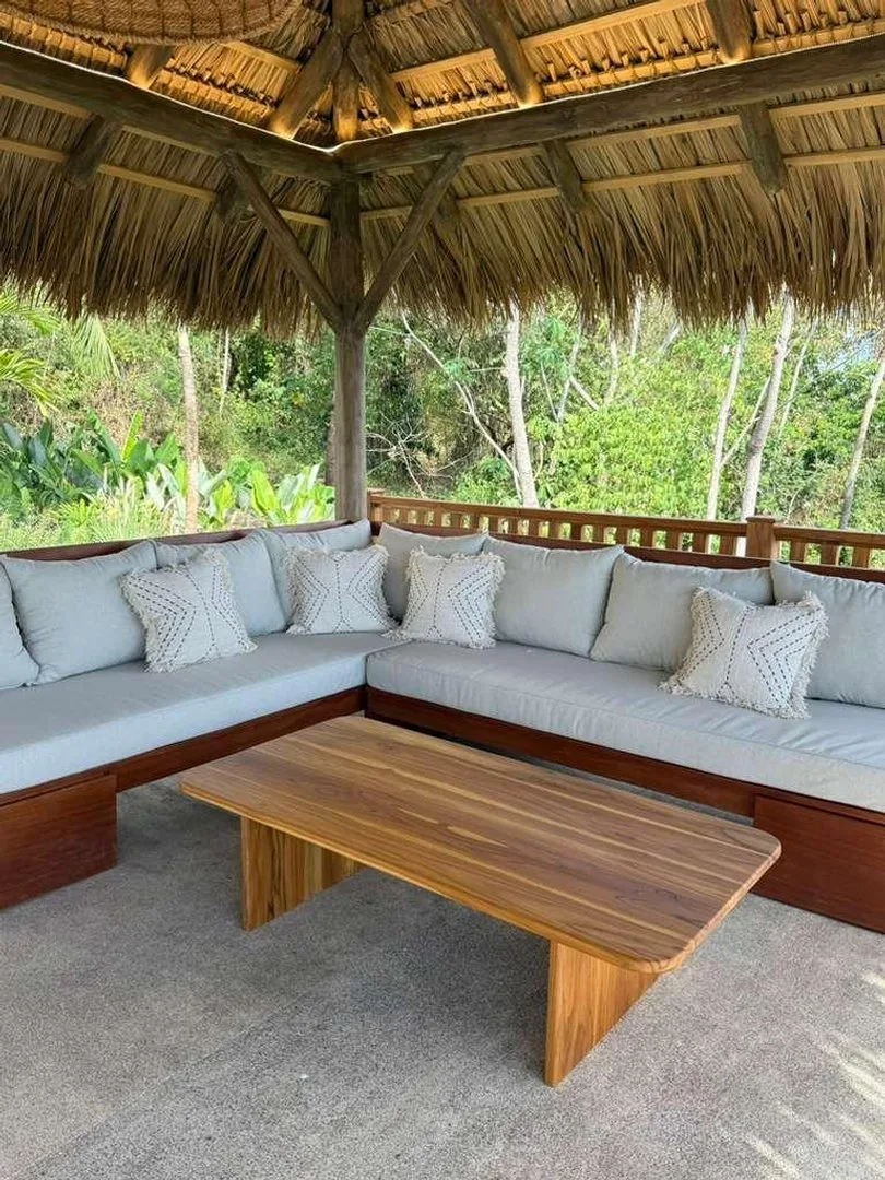 ST-01 — Oceane bleu - Brand New Villa in Santa Teresa