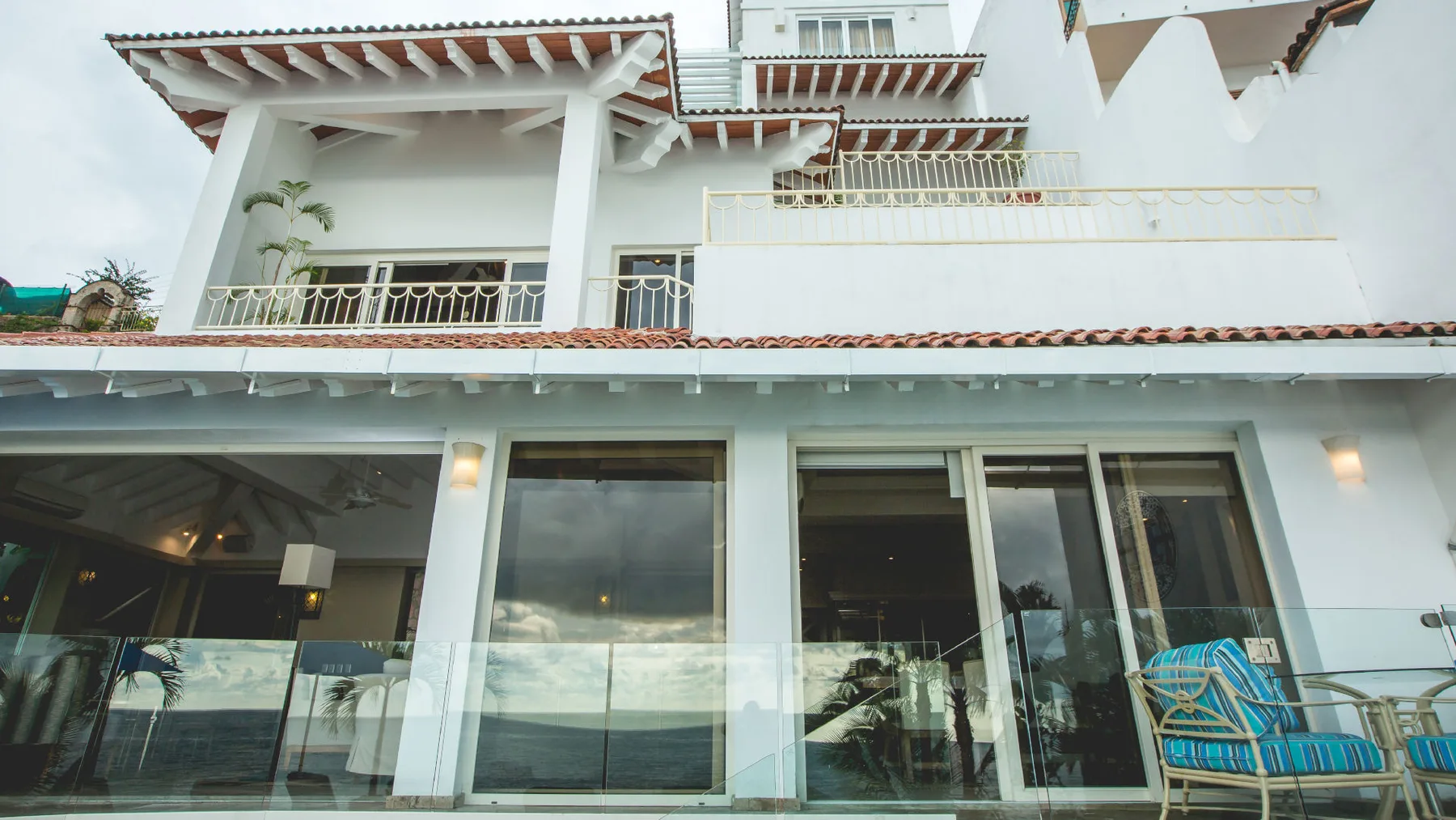 CC-01 — Casa Karma