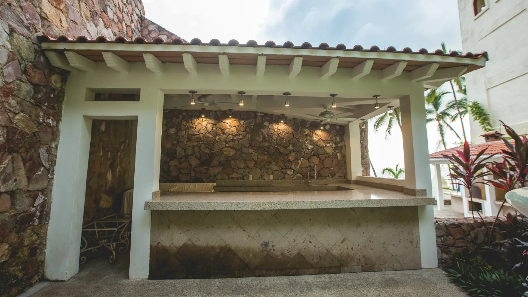 CC-01 — Casa Karma