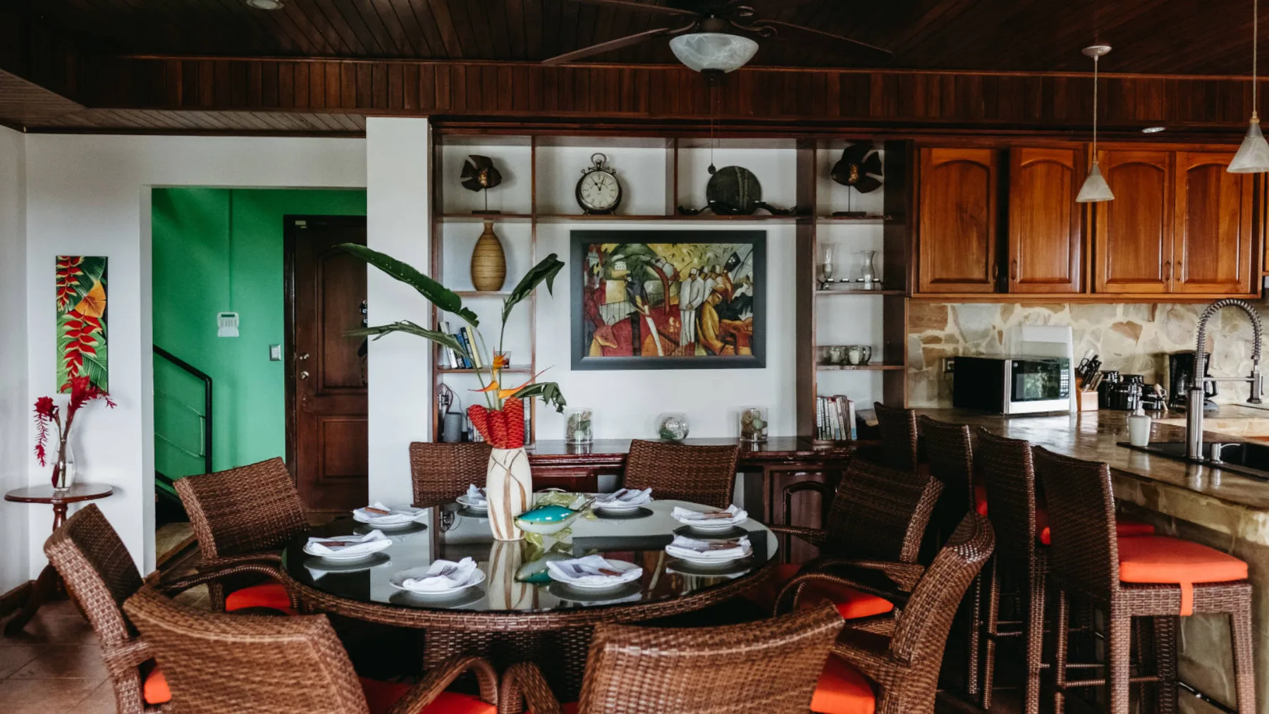 MA-15 — Manuel Antonio Mountain Villa