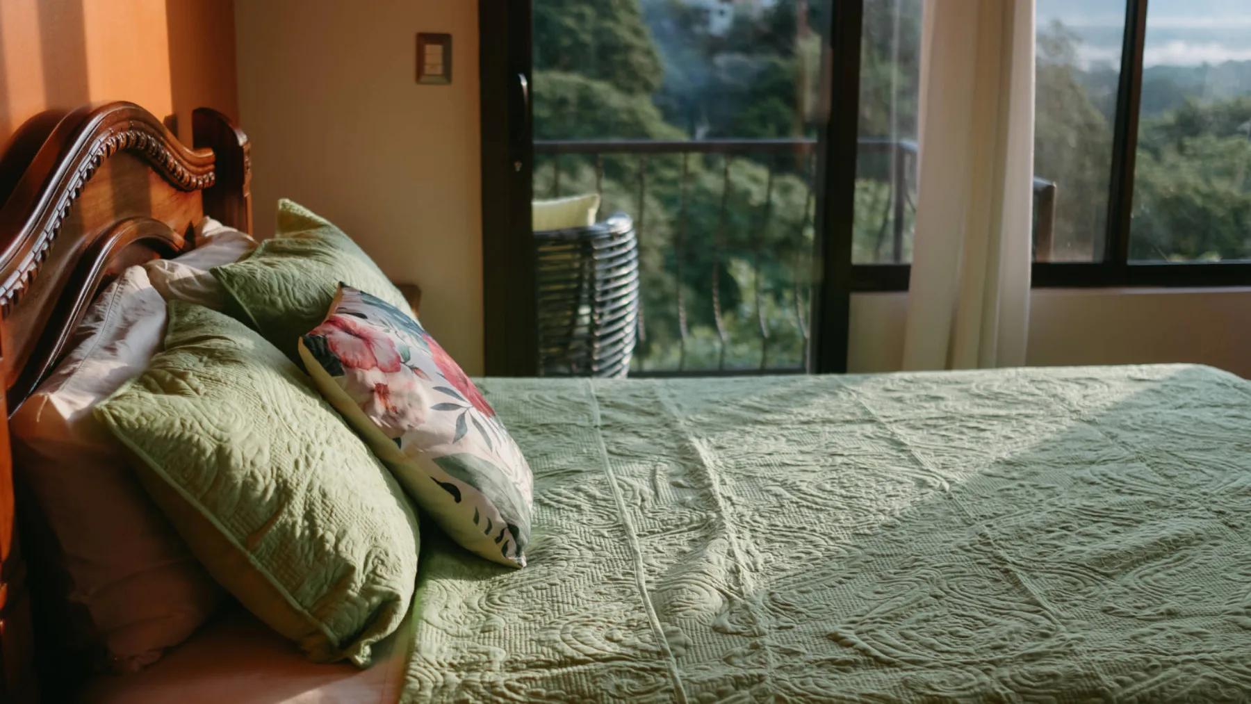 MA-15 — Manuel Antonio Mountain Villa