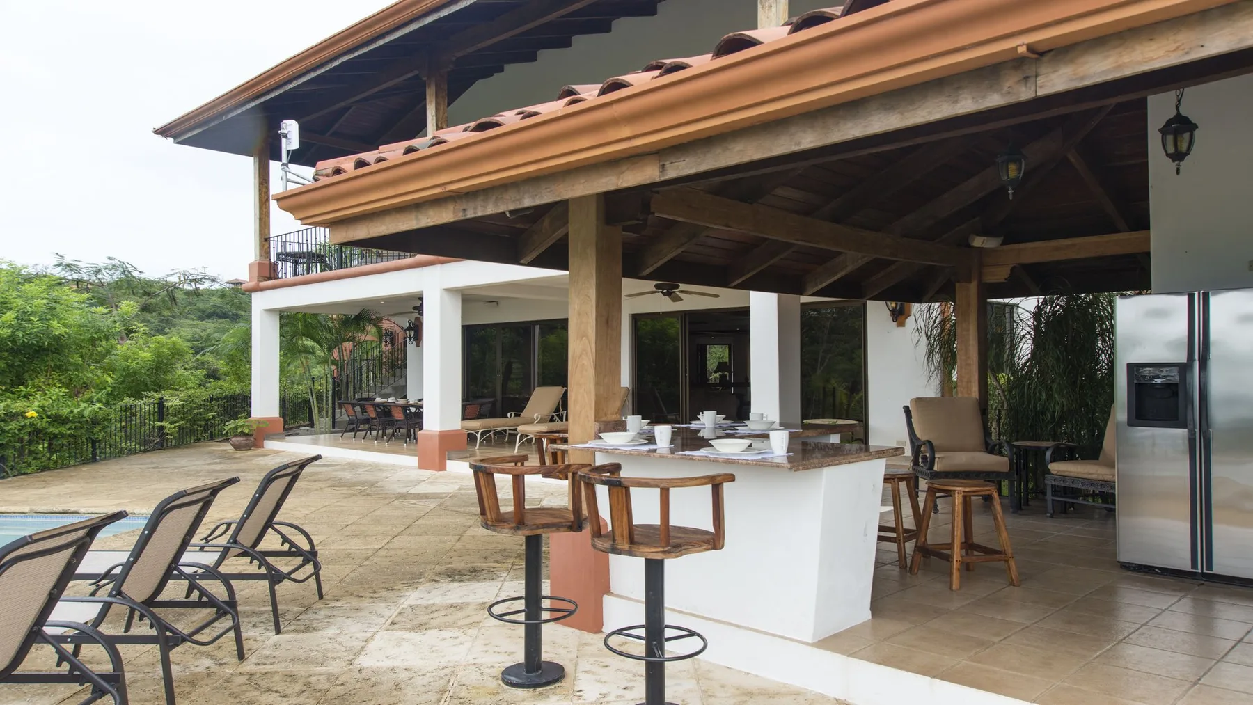 FL-07 — Hilltop Villa